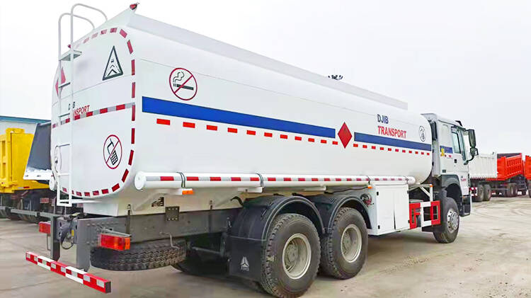Howo 6x4 Oil Tank Lorry Truck | Tanker Lorry for Sale in Rwanda