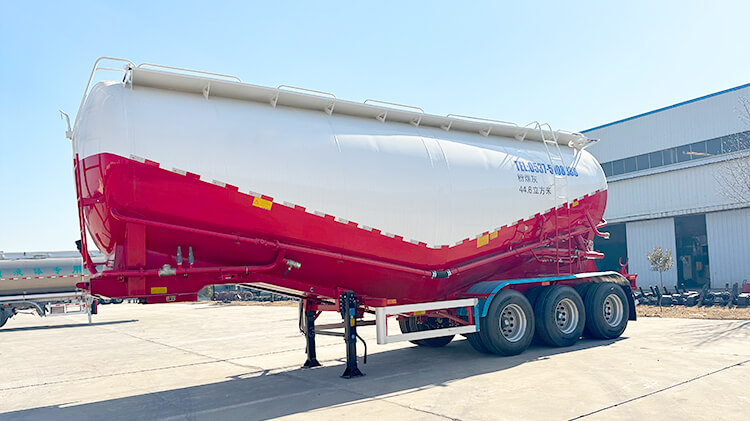 3 Axle Bulk Cement Tanker for Sale Price in Rwanda
