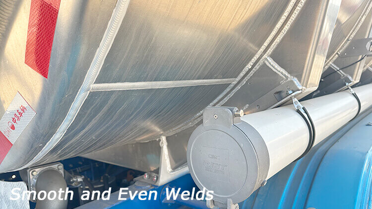 CIMC 49000 Liters Diesel Tanker Trailer for Sale Price in Rwanda