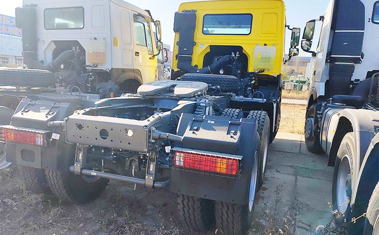 Sinotruk Howo Tractor Head for Sale | Sinotruk New Model in Rwanda