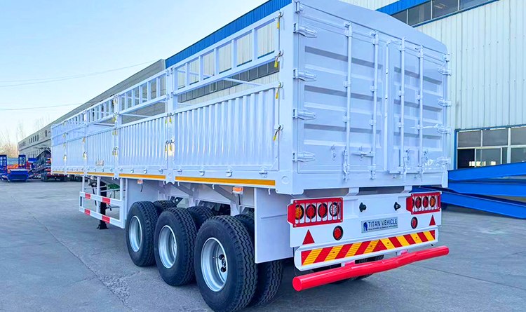 3 Axle Fence Cargo Trailer for Sale in Rwanda