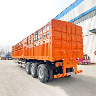 3 Axle Trailer with Fence